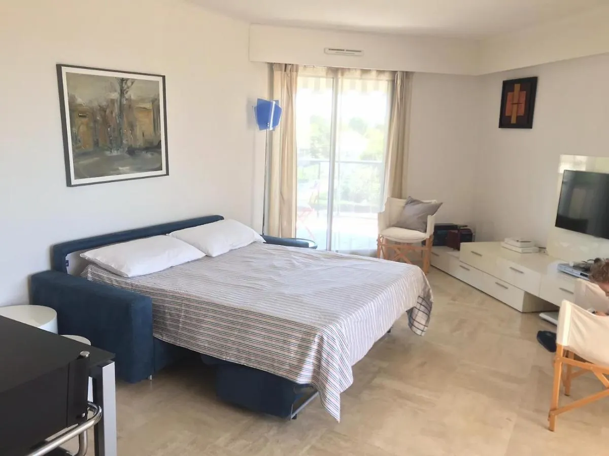 Front Beach Luxury Near Nice Airport Apartment Cagnes-sur-Mer France